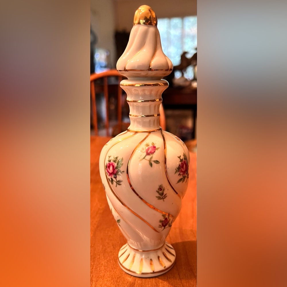 Vintage Irice Swirl Perfume Bottle